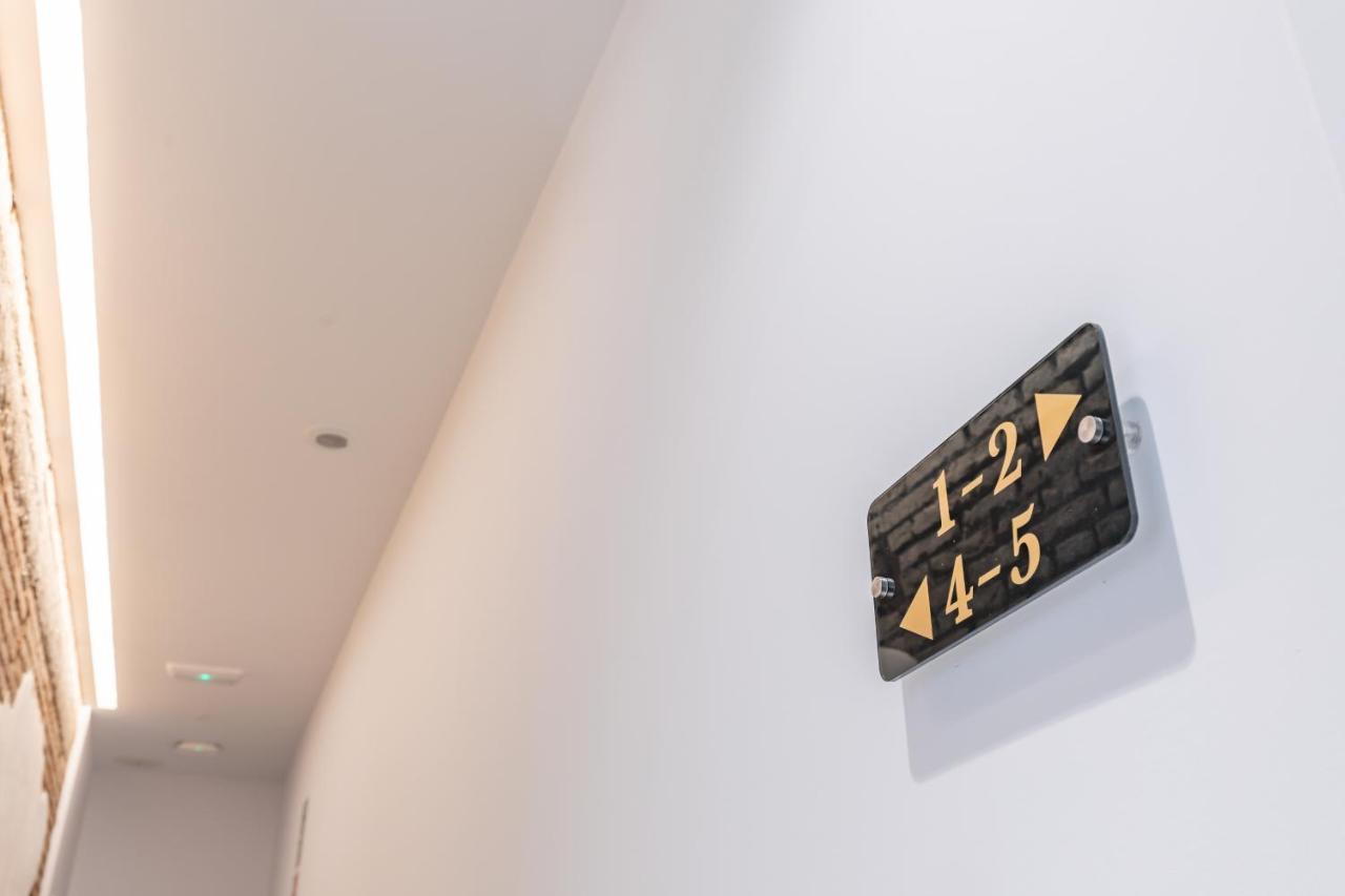 Modern Apartment Close To City Centre Valence Extérieur photo