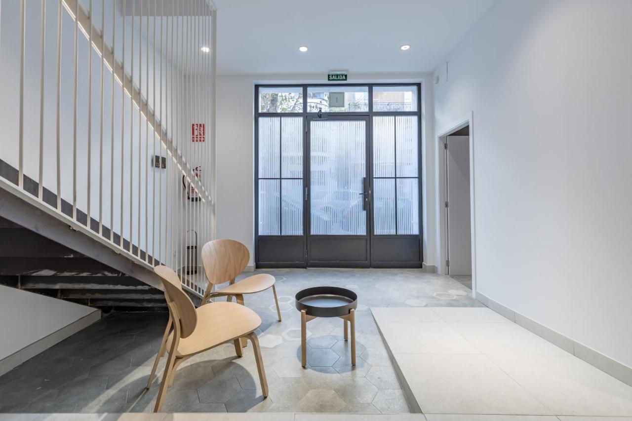 Modern Apartment Close To City Centre Valence Extérieur photo